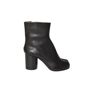 Maison Margiela ’Tabi’ boots 36size Maison Margiela “Tabi” boots size 36 – Urban Exchange Temecula